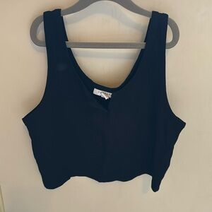 TOPSHOP CROPPED TANK TOP WITH NOTCH NECK DETAIL